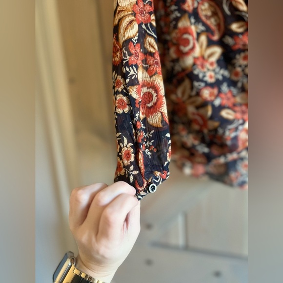 NWT VICI Knot Front Blouse - Picture 4 of 8